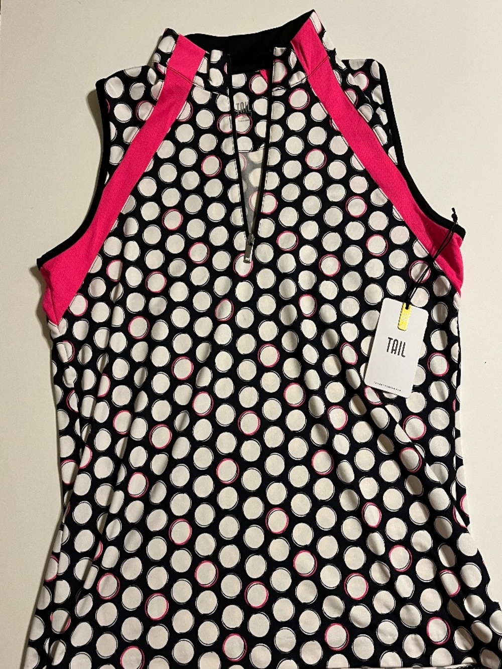 Tail Activewear with pink accent stripes on the shoulders Size M